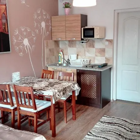 Sunshine Apartman Apartment Siofok