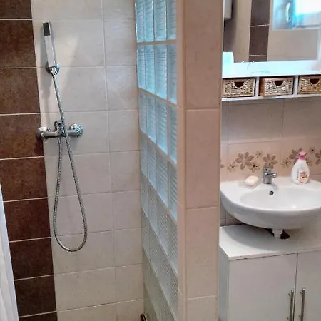 Sunshine Apartman Apartment