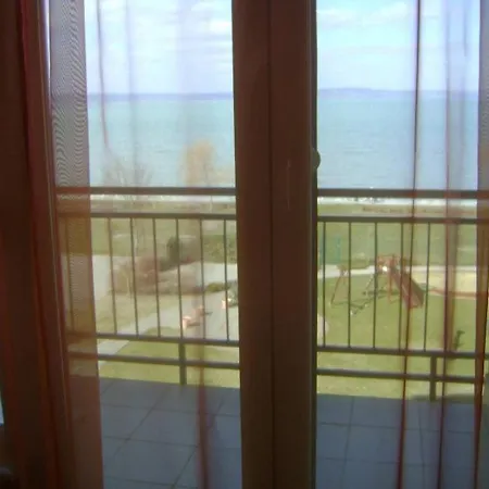 Apartamento Sunshine Apartman Siófok