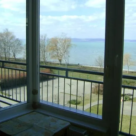 Apartamento Sunshine Apartman Siófok